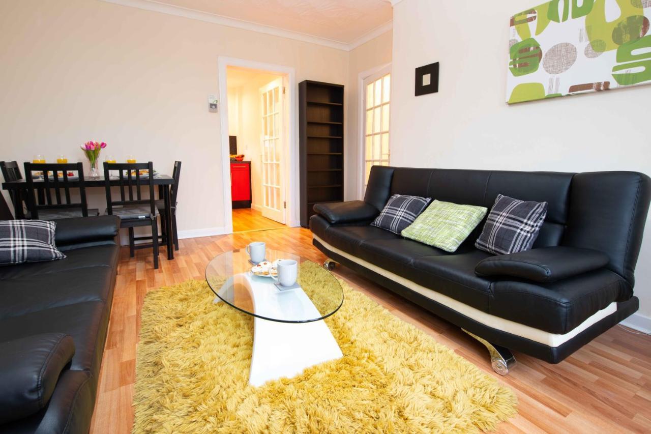 Premier - Chapel Apartment With Driveway! Cleland Bagian luar foto